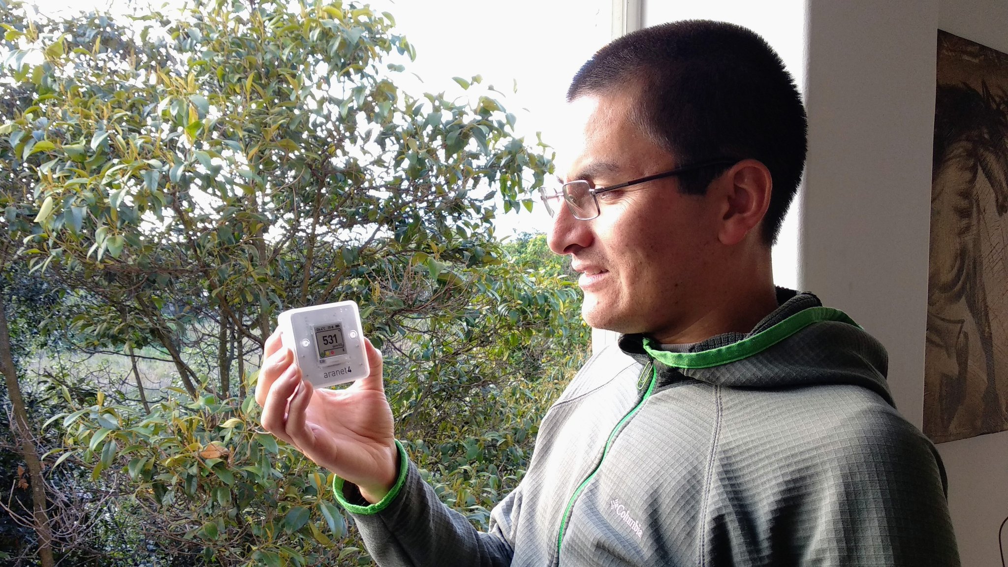 Donación recibida de un medidor Aranet 4 gracias al profesor @jljcolorado