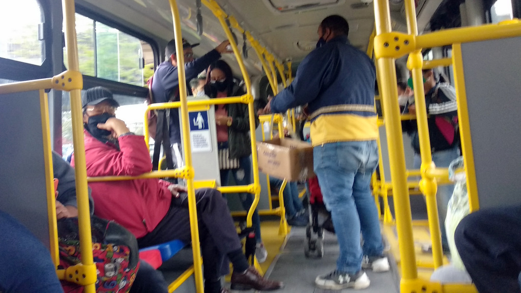 Medición de CO2 en TransMilenio para conocer el nivel de ventilación del sistema a una hora de muy bajo tráfico.