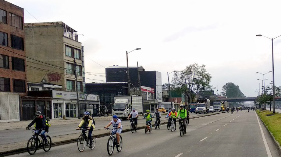 Recorrido en bicicleta de 30 kilómetros POR la ciclovía midiendo #CalidadDelAire